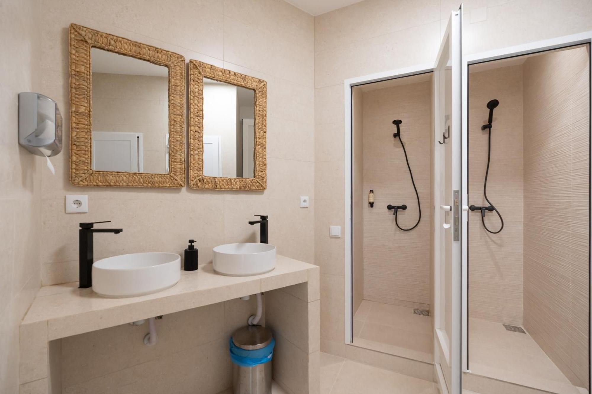 סאגרש The Lighthouse Hostel מראה חיצוני תמונה